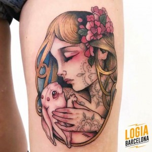tatuaje-muslo-chica-conejo-logia-tattoo-stefano-giorgi 